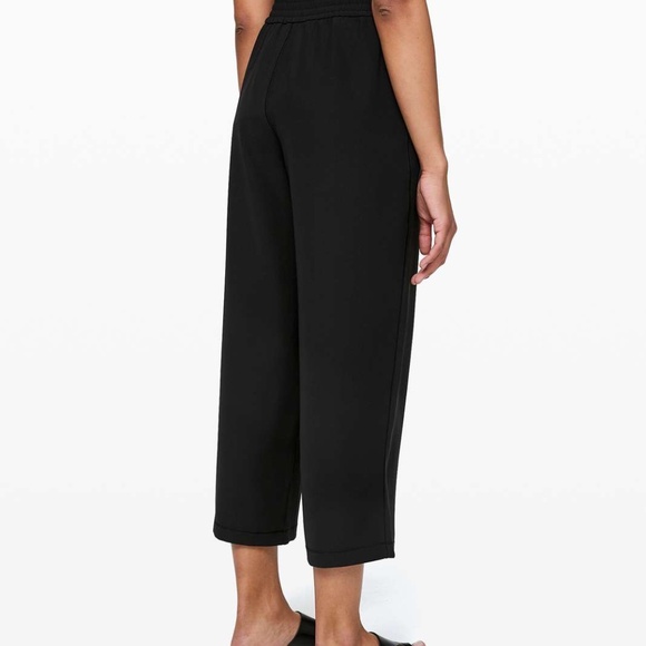 Lululemon With The Flow Pant Black - size 6 - Picture 2 of 3